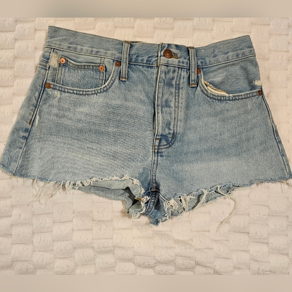 Madewell Pants - Madewell Relaxed Denim Shorts- 4 Button Fly- Distressed- Size 26
